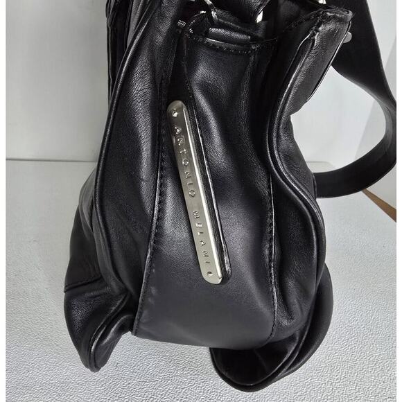 Antonio Melani Classic Black Leather Tote/Shoulder Bag Multi-Pocket - Picture 4 of 13